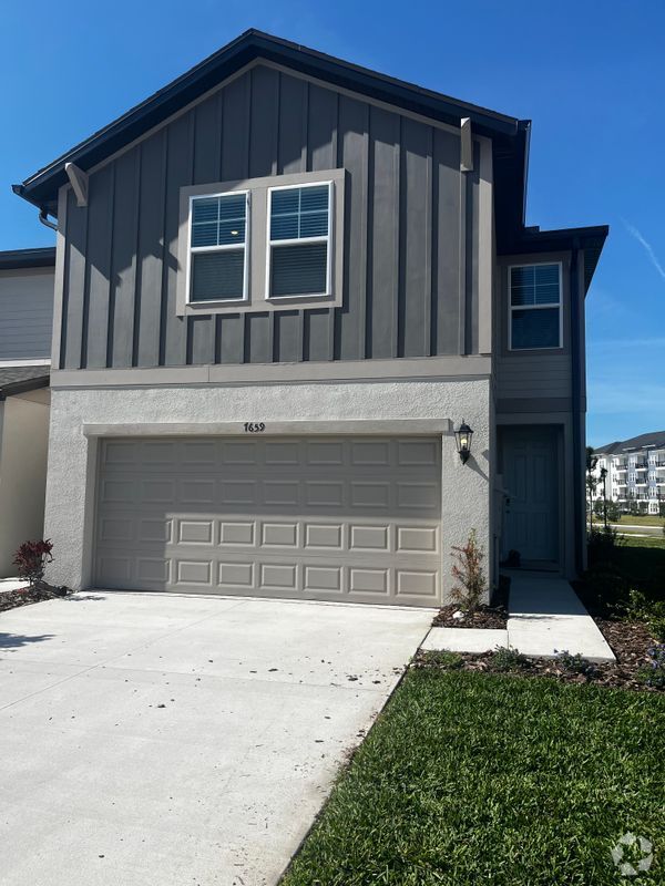 Building Photo - 7659 Momentum Pkwy