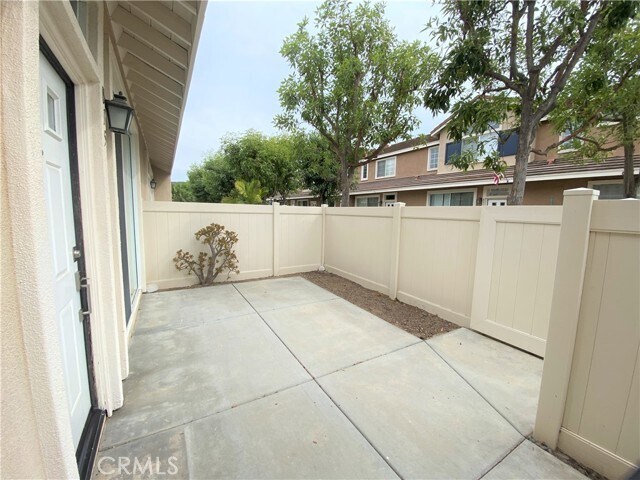 Building Photo - 815 Taos Way