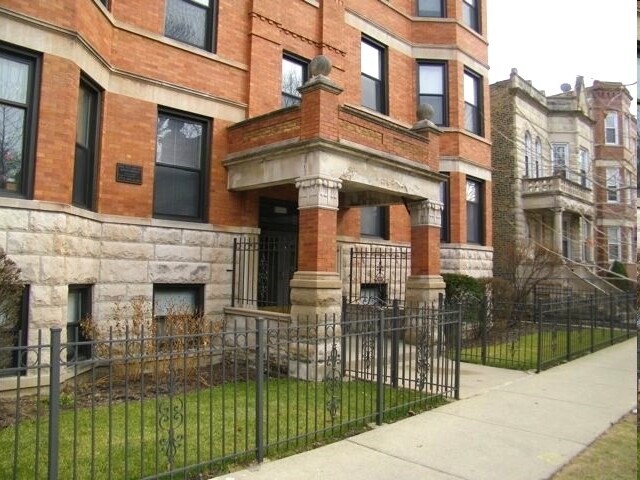 Foto del edificio - 2611 N Sawyer