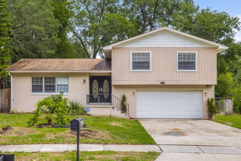 Primary Photo - 6132 Rhythm Cir