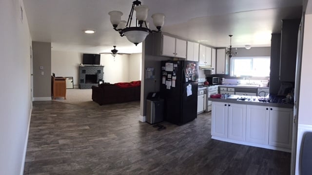 Building Photo - 1630 Ionian St