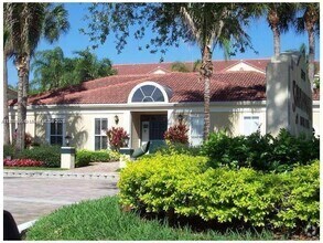 Building Photo - 949 Riverside Dr