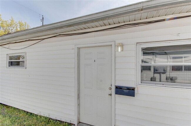 Foto del edificio - 1443 W 40th St