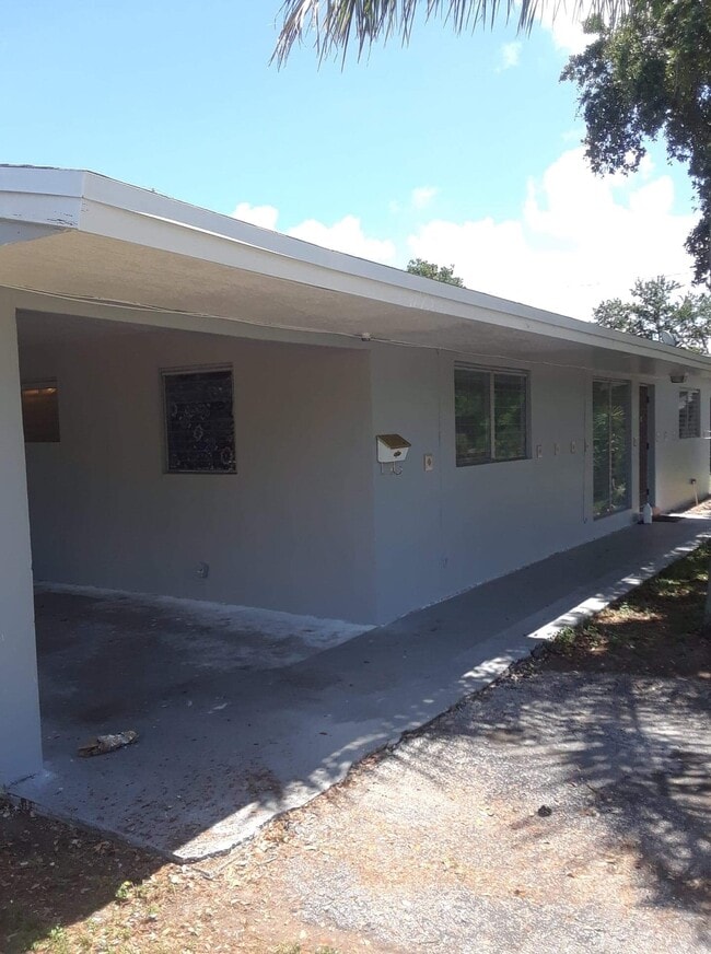 Photo - 223 SE 14th Pl (Deerfield Beach, FL) House