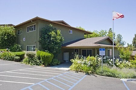 Foto del edificio - 22842 Vermont St