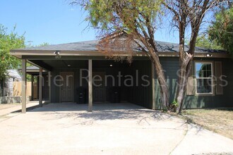 Building Photo - 1811 Elkins Ave