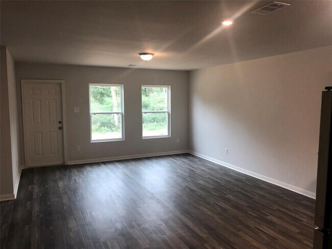 Foto del edificio - 2048 3rd St