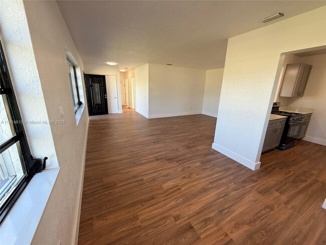 Foto del edificio - 1430 NW 176th Ter