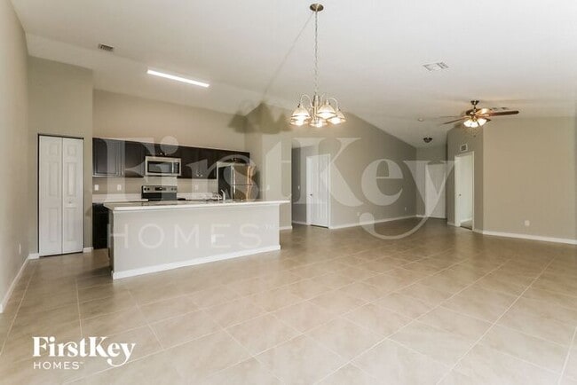 Foto del edificio - 3816 SW McKim St