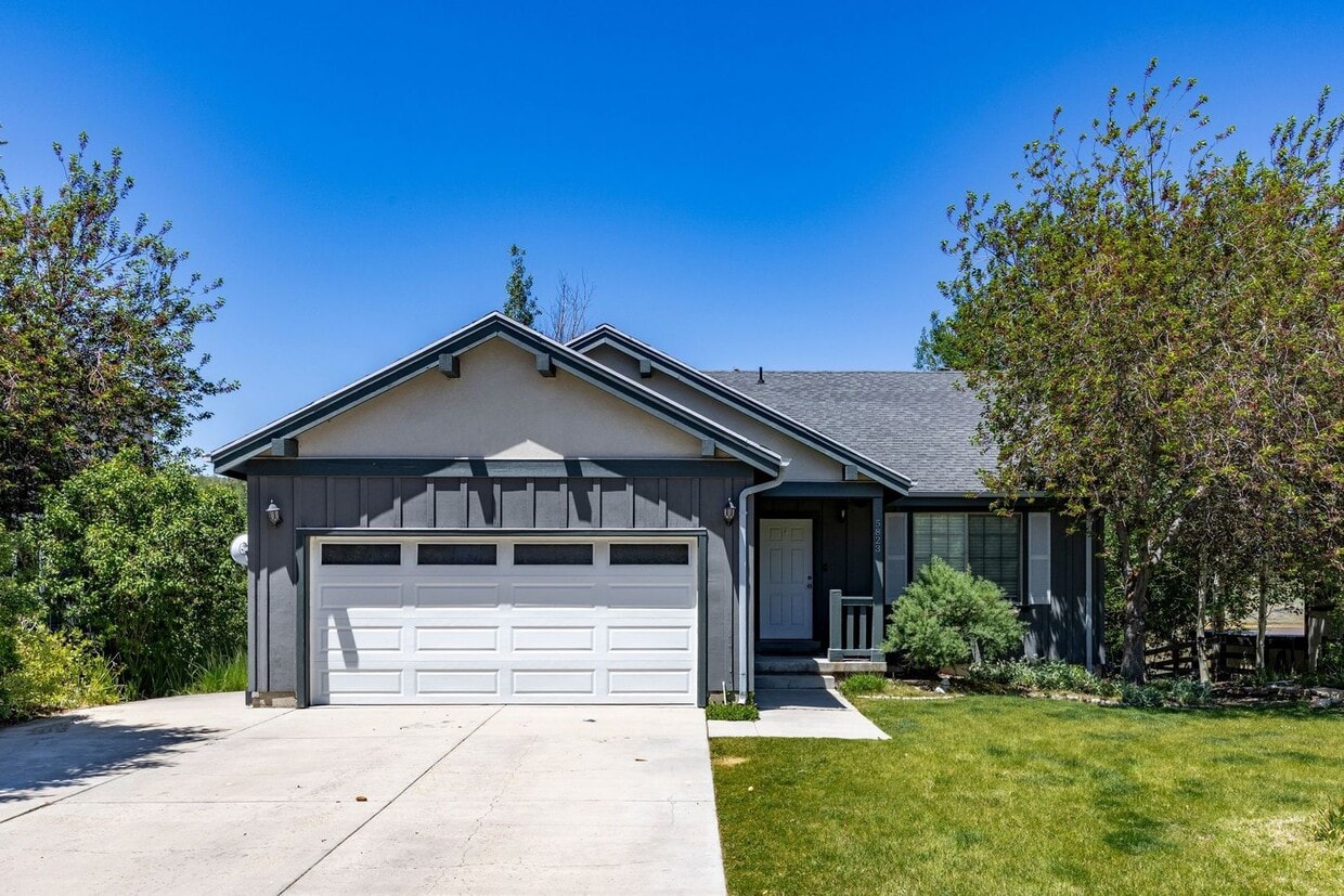 Tranquil Retreat in Trailside - Tranquil Retreat in Trailside
