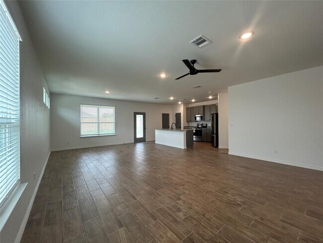 Foto del edificio - 7806 Purvis St