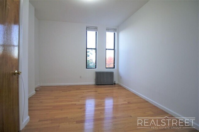 Floorplan - 183 Seventh Avenue