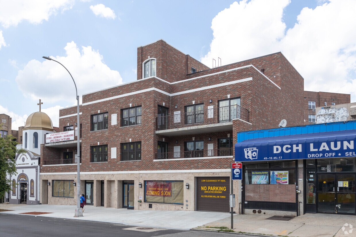 Building Photo - 4507 48th Ave