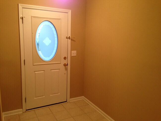 Foto del edificio - 8349 Waltham Rd