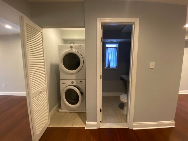 Laundry Closet - 337 54th St NE