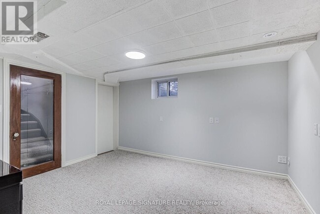 Building Photo - 81 Hopedale Ave