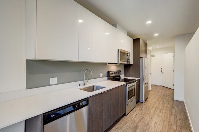 Building Photo - Augusta Apartments