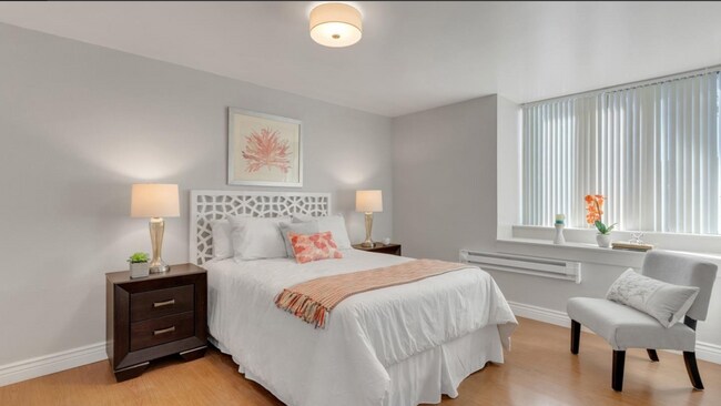 Foto del edificio - 38623 Cherry Ln