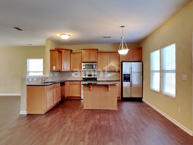 Foto del edificio - 109 Pickens Ln