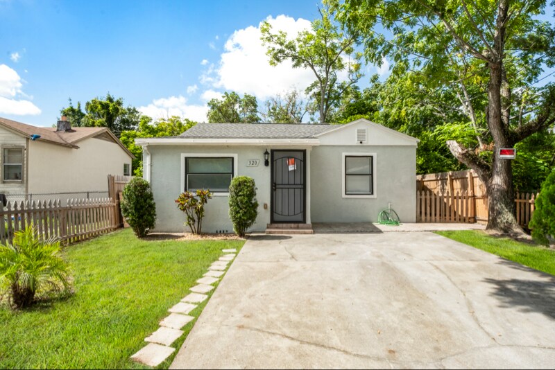 Foto principal - 320 Eaton St
