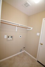 Building Photo - 3903 Brighton Springs Ln