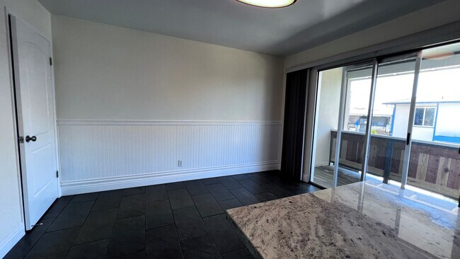 Building Photo - 2094 Aldengate Way