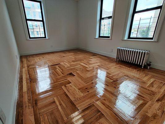 Foto del edificio - 2 bedroom in BRONX NY 10467