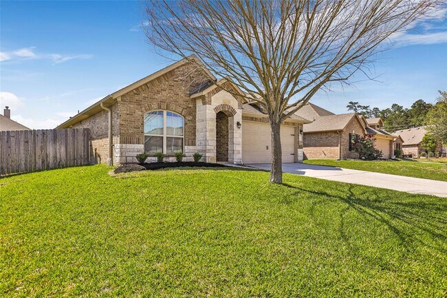 Building Photo - 18115 Van Berkel Ln