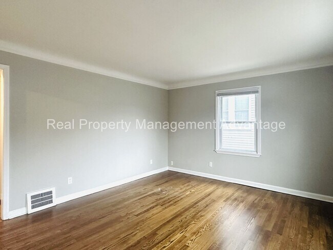 Foto del edificio - Cute 3-Bedroom Updated Bungalow Minutes from Downtown Ferndale!