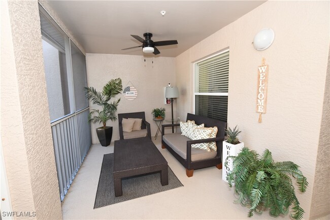 Building Photo - 10420 Wine Palm Rd