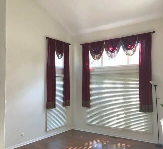 Foto del edificio - 1120 Fieldstone Ln