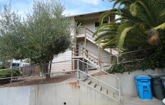 Building Photo - 100 Carolina St