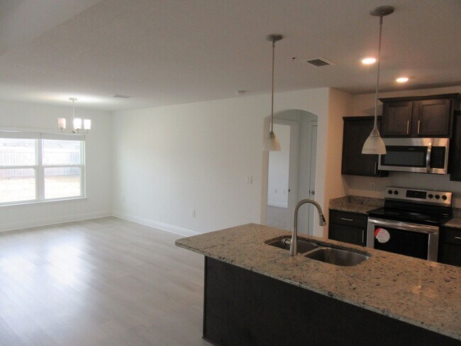 Foto del edificio - 3836 Redbud Wy