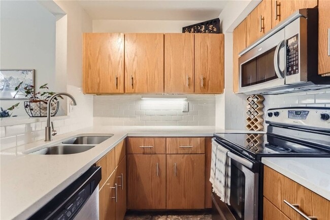 Foto del edificio - 2135 Spruce St