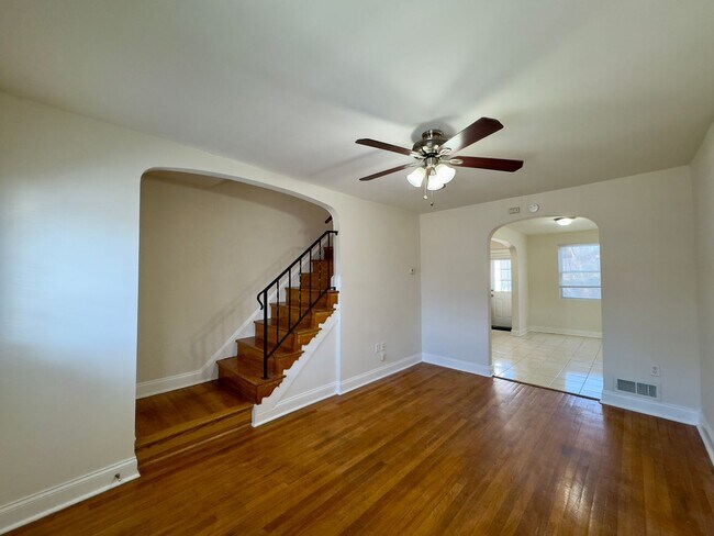 Foto del edificio - Charming 2 Bedroom/1 Bathroom Townhome in Medford!