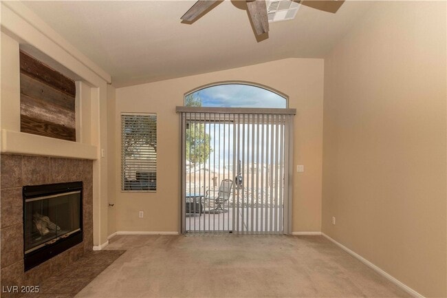 Building Photo - 304 Silver Castle St