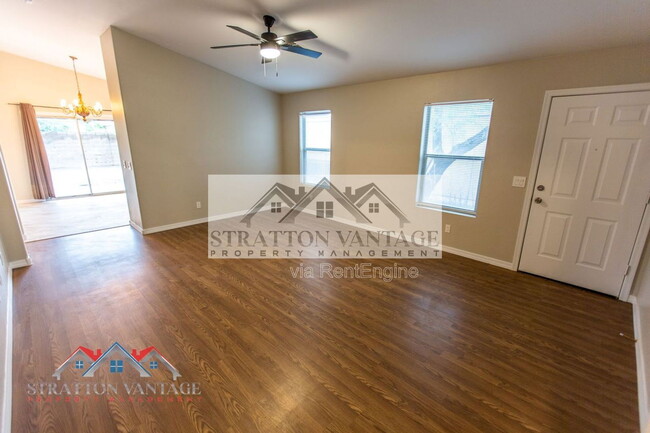 Foto del edificio - 6714 E Flynn Ave