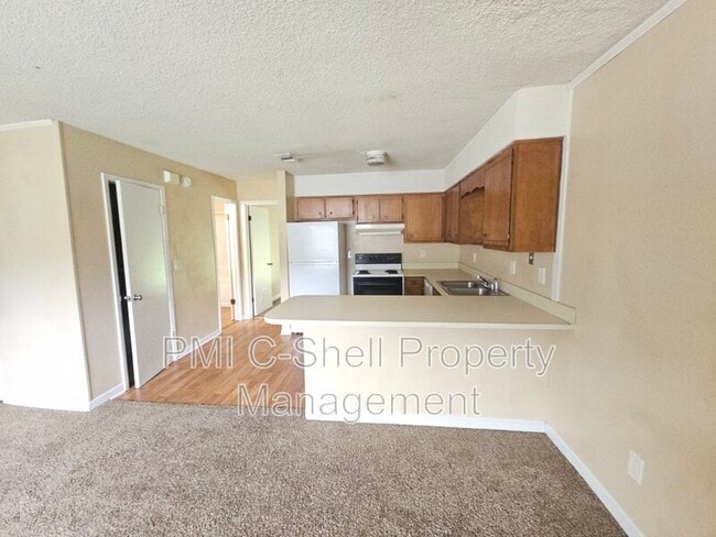 Building Photo - 1111 Polk Ave