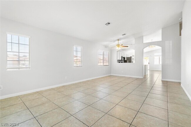 Building Photo - 3731 Shadow Tree St