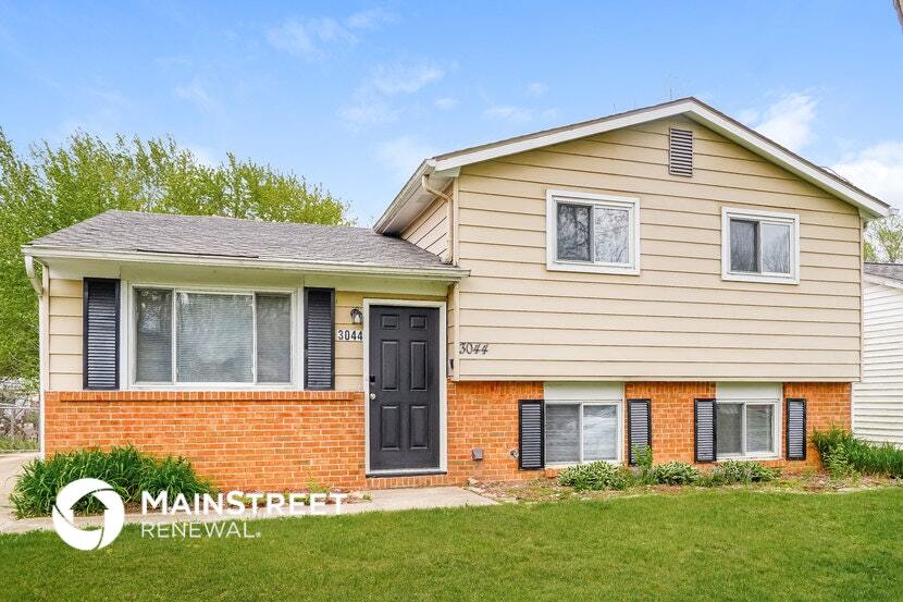 Foto principal - 3044 Bennington Ave