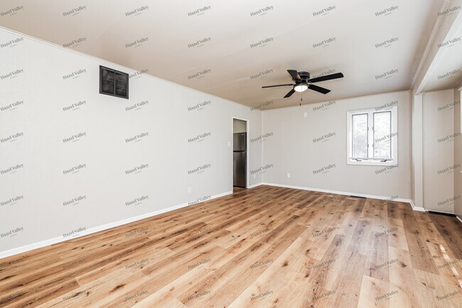 Foto del edificio - 2981 Kerwood Dr
