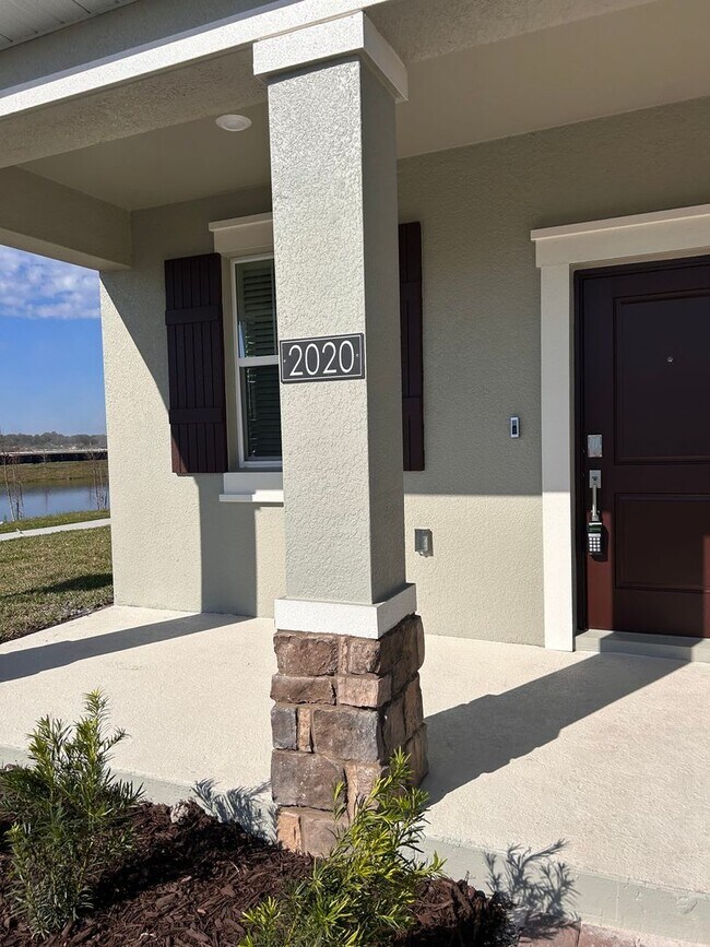 Foto del edificio - Spacious Corner Unit 3BR/2.5BA Townhome in Kissimmee!