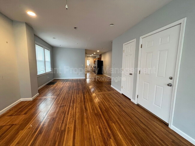 Foto del edificio - 2536 Adams Ave