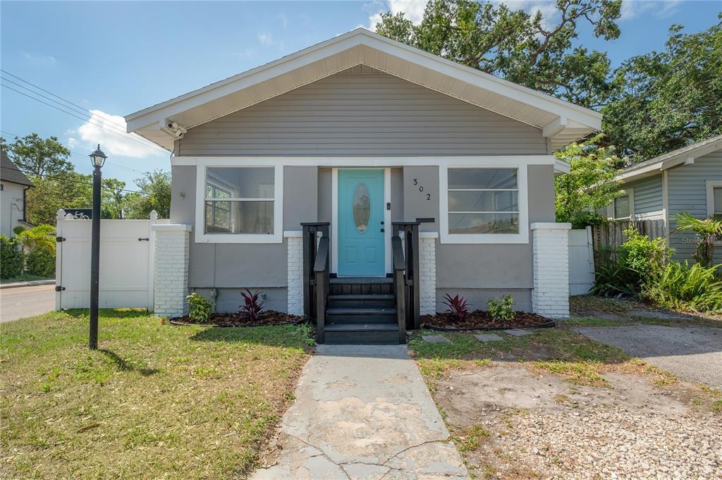 Foto principal - 302 W Hilda St