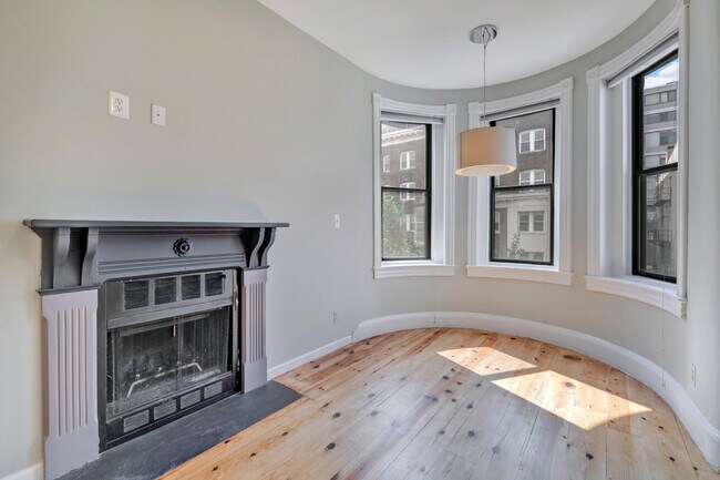 Foto del edificio - 2117 N St NW