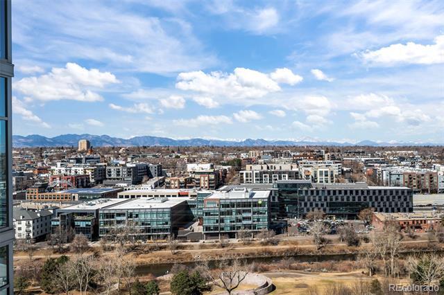 Foto del edificio - 1700 Bassett St