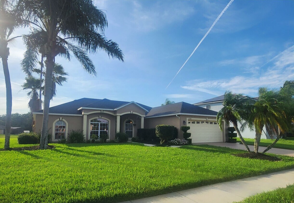 Foto principal - Charming 3 Bedroom 2 Bath Home - Sawgrass ...