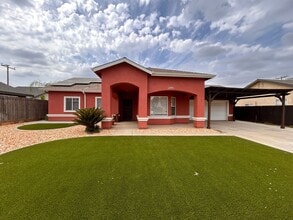 Building Photo - 1795 N Virginia Ct