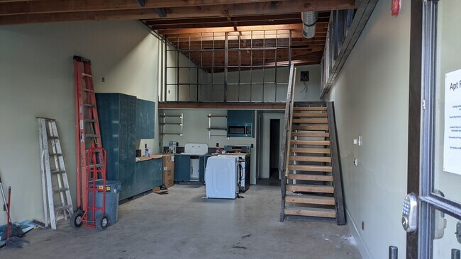 Building Photo - Green Lofts