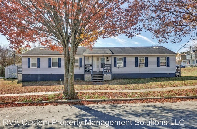 Building Photo - 1401 Milton St